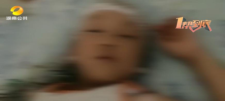 DƬ